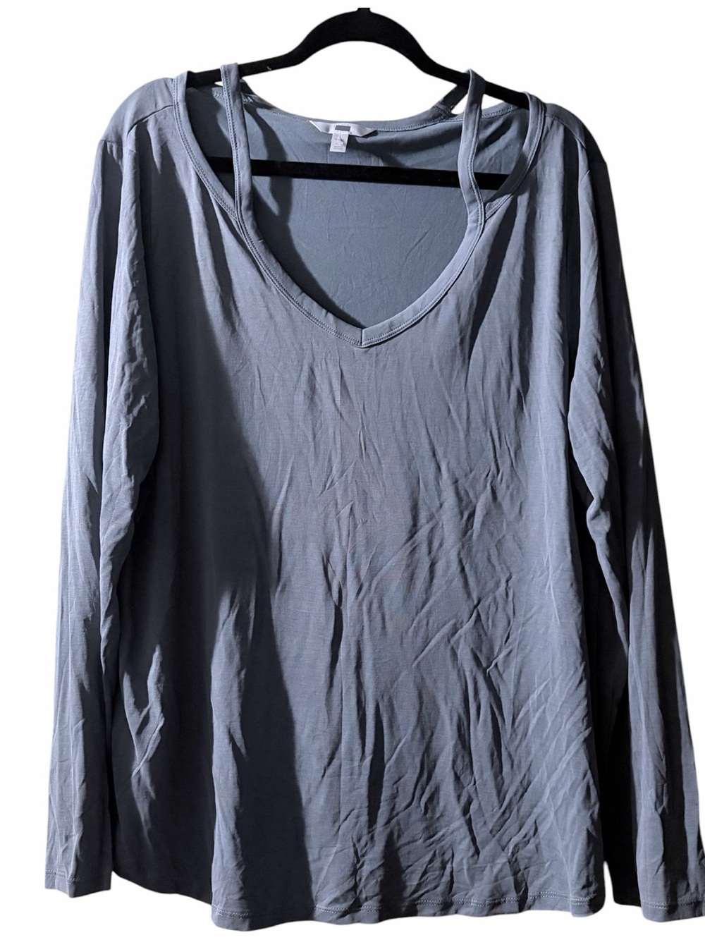 NWOT Plus Size Solid Gray Long Sleeve Tee Cuout Detail 3XL